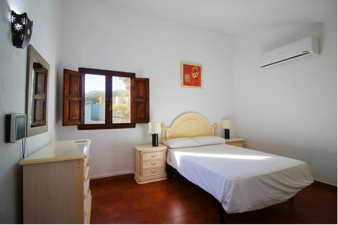 Casas Rurales Juzcar Centro Екстериор снимка